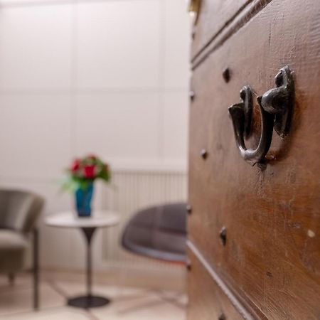 Oliviero - Piazza Navona Suite Rome Exterior photo