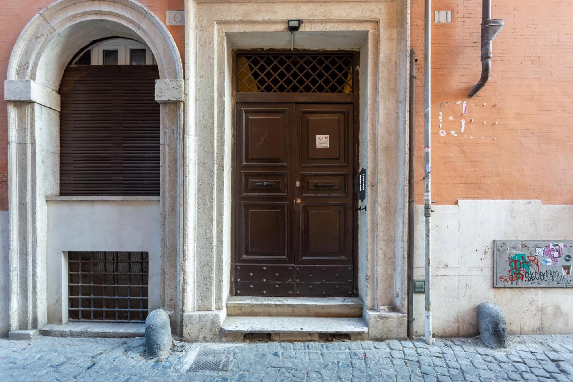 Oliviero - Piazza Navona Suite Rome Exterior photo
